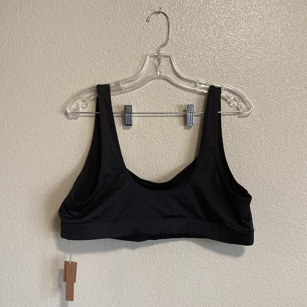 SKIMS Recycled Swim Tank Bikini Top in Onyx (Size 3X) - Picture 6 of 8